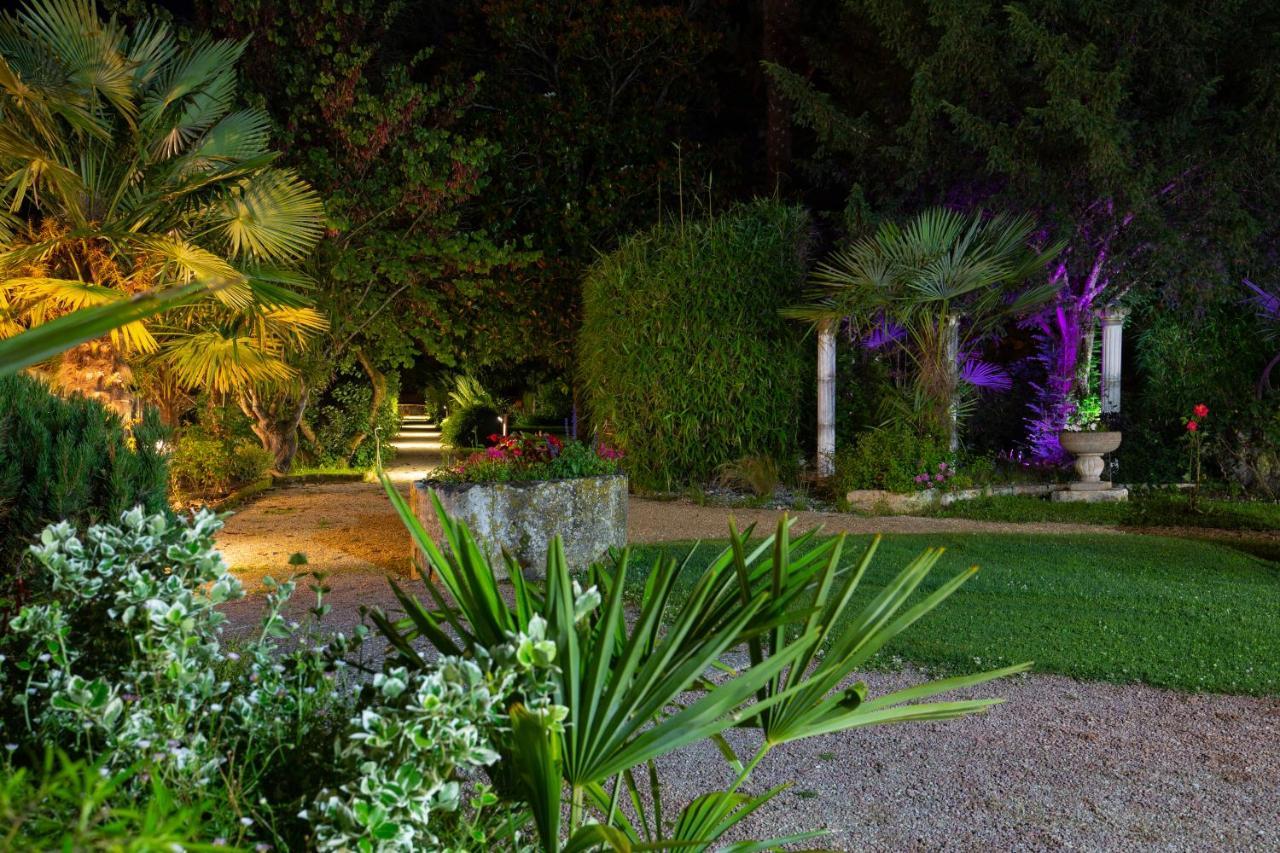 Logis Hotel Restaurant L'Essille Bassac Екстер'єр фото